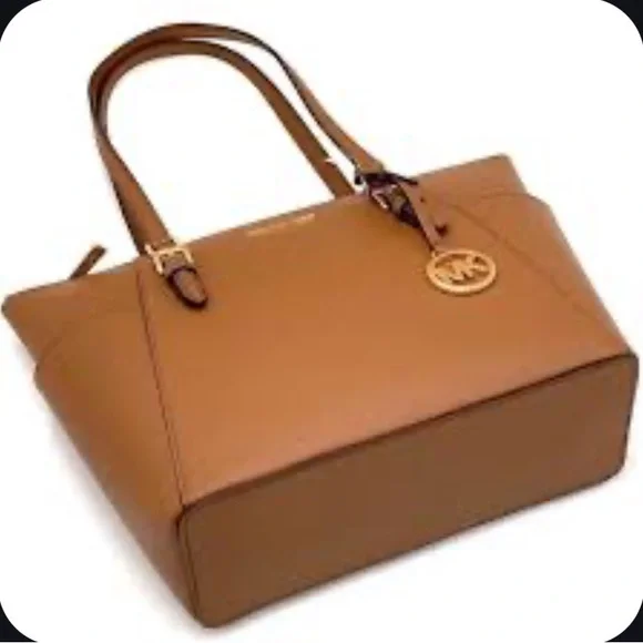 Michael Kors Camal/Tan Tote Bag - Picture 5 of 16